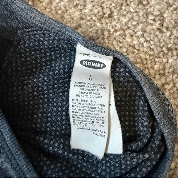 Old Navy Active Gray Tank, crop Top and Avia Yoga Dance Active Leggings - Picture 3 of 7